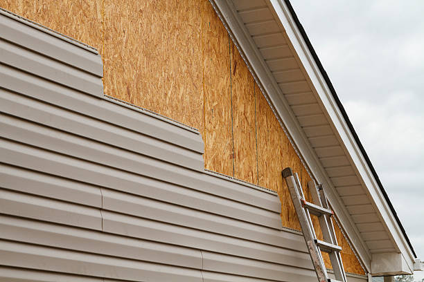 24/7 Emergency Vinyl Siding experts in Dunkirk, OH